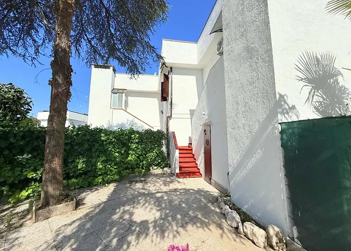 Onda D-5 By Interhome *